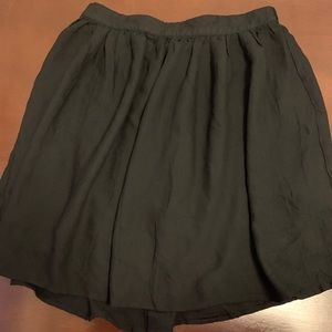 Old Navy black skirt